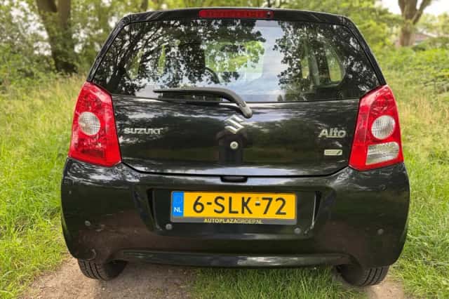 Suzuki Alto (2013) thumbnail 3