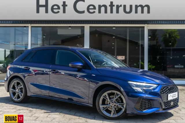 Audi A3 (2022) thumbnail 2