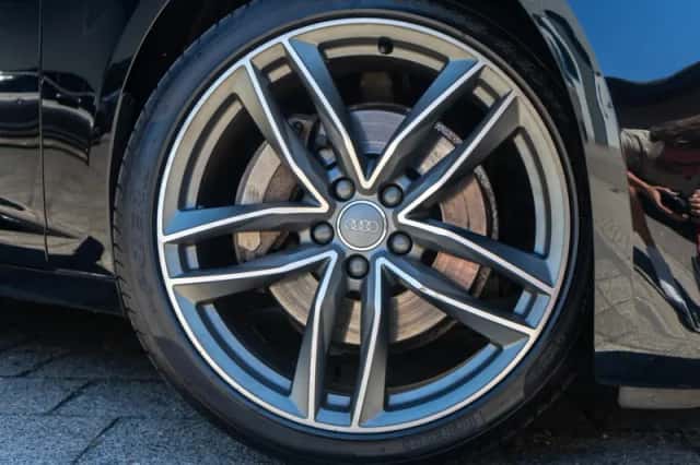 Audi A6 (2019) thumbnail 5