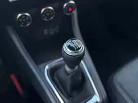 Renault Captur (2023) thumbnail 13