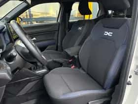 Dacia Duster (2025) thumbnail 4