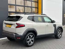 Dacia Duster (2025) thumbnail 5