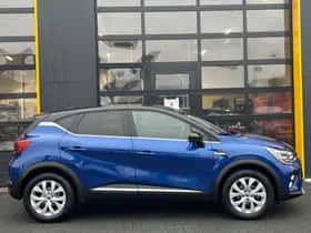 Renault Captur (2020) thumbnail 3