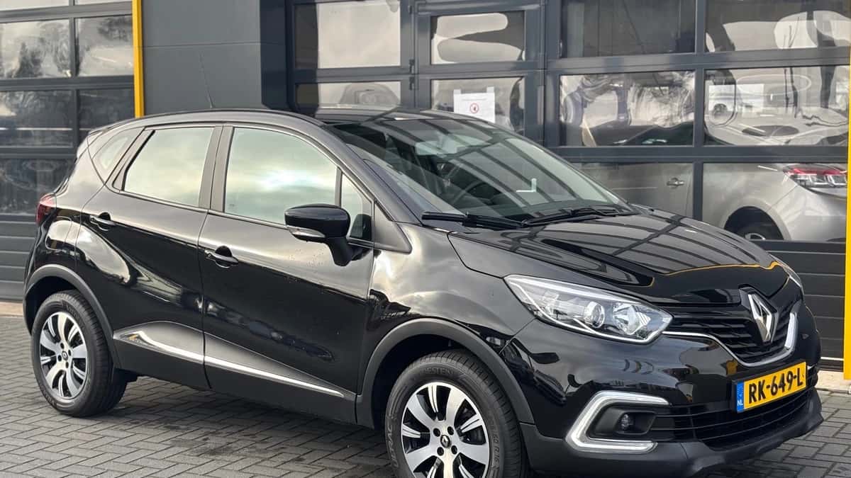 Renault Captur (2017) — foto 1