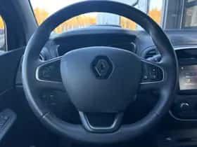Renault Captur (2017) thumbnail 20