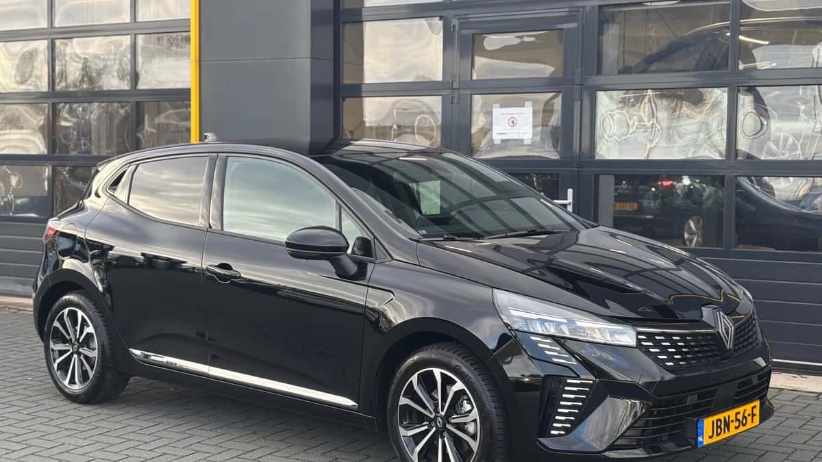 Renault Clio (2025) — foto 1