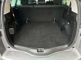 Renault GRAND SCENIC (2023) thumbnail 21