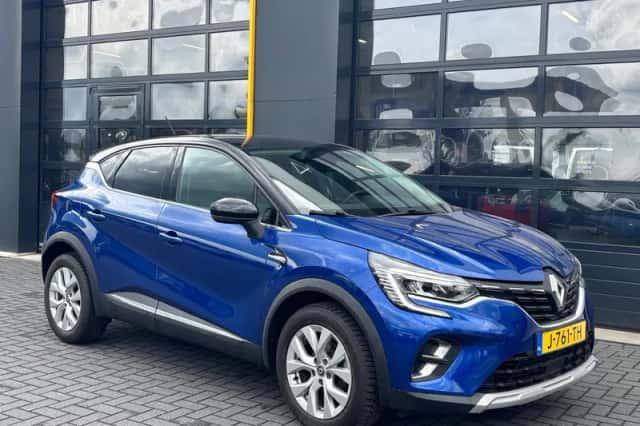 Renault Captur (2020) thumbnail 1