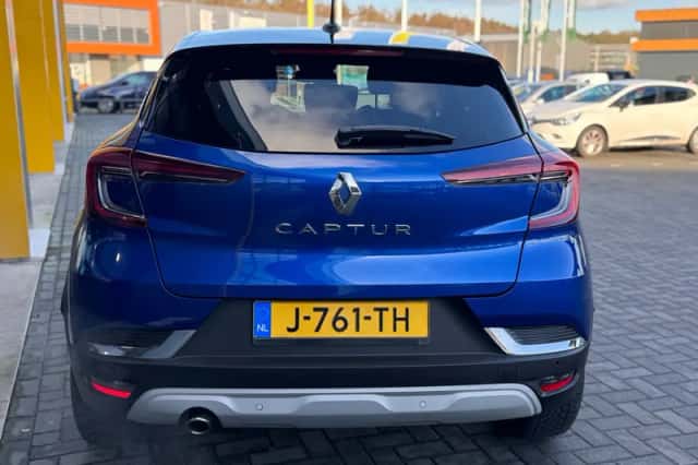 Renault Captur (2020) thumbnail 6
