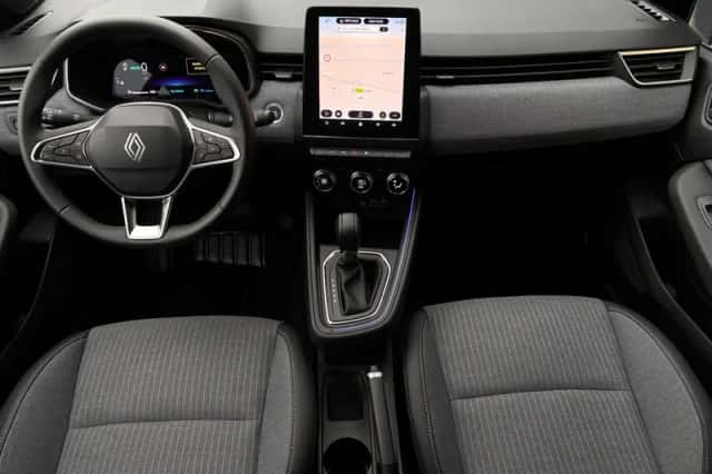 Renault Clio (2025) thumbnail 2