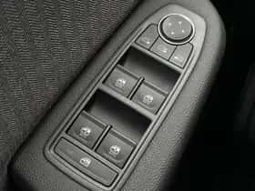 Renault Clio (2025) thumbnail 8