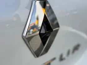 Renault Captur (2022) thumbnail 15