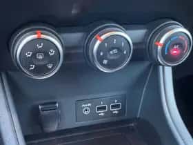 Renault Captur (2021) thumbnail 12