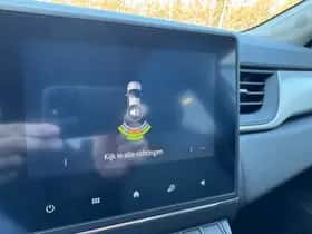 Renault Captur (2021) thumbnail 18