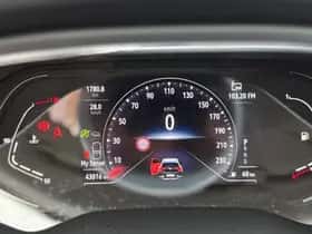 Renault Captur (2022) thumbnail 14