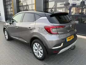 Renault Captur (2022) thumbnail 19