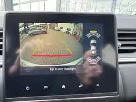 Renault Captur (2022) thumbnail 11