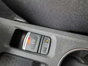 Renault Captur (2022) thumbnail 28