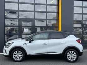 Renault Captur (2022) thumbnail 10