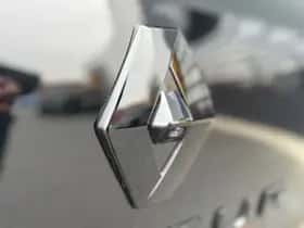 Renault Captur (2022) thumbnail 14