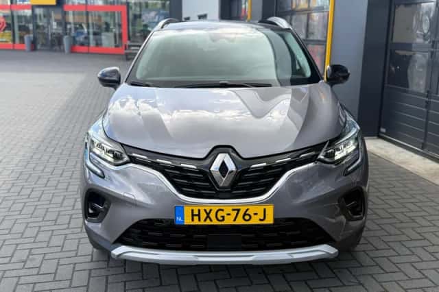 Renault Captur (2024) thumbnail 5