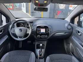 Renault Captur (2019) thumbnail 2