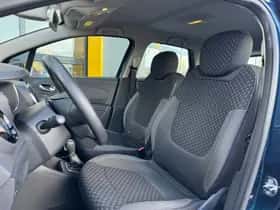 Renault Captur (2019) thumbnail 4
