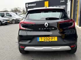 Renault Captur (2023) thumbnail 15