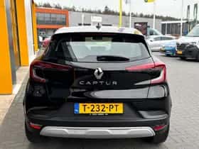 Renault Captur (2023) thumbnail 10
