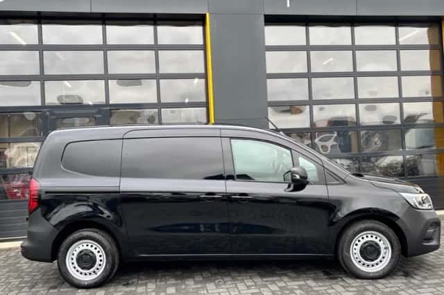 Renault Kangoo (2024) thumbnail 2