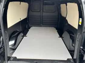 Renault Kangoo (2024) thumbnail 6