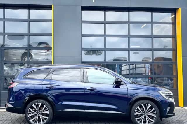 Renault Espace (2024) thumbnail 3