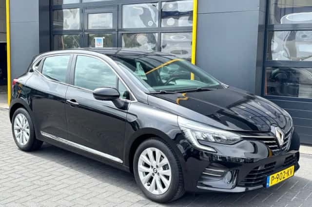Renault Clio (2022) thumbnail 1