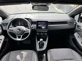 Renault Clio (2022) thumbnail 2
