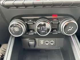 Renault Clio (2022) thumbnail 12