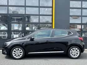 Renault Clio (2022) thumbnail 19