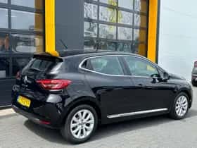 Renault Clio (2022) thumbnail 5