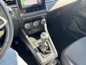 Renault Captur (2023) thumbnail 22