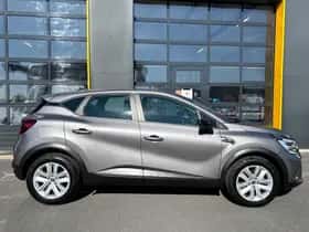 Renault Captur (2023) thumbnail 5