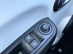 Renault Twingo (2018) thumbnail 23