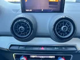 Audi Q2 (2017) thumbnail 15