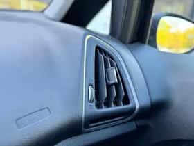 Ford B-Max (2016) thumbnail 10