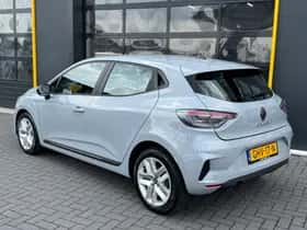 Renault Clio (2024) thumbnail 7