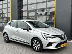 Renault Clio (2023) thumbnail 16