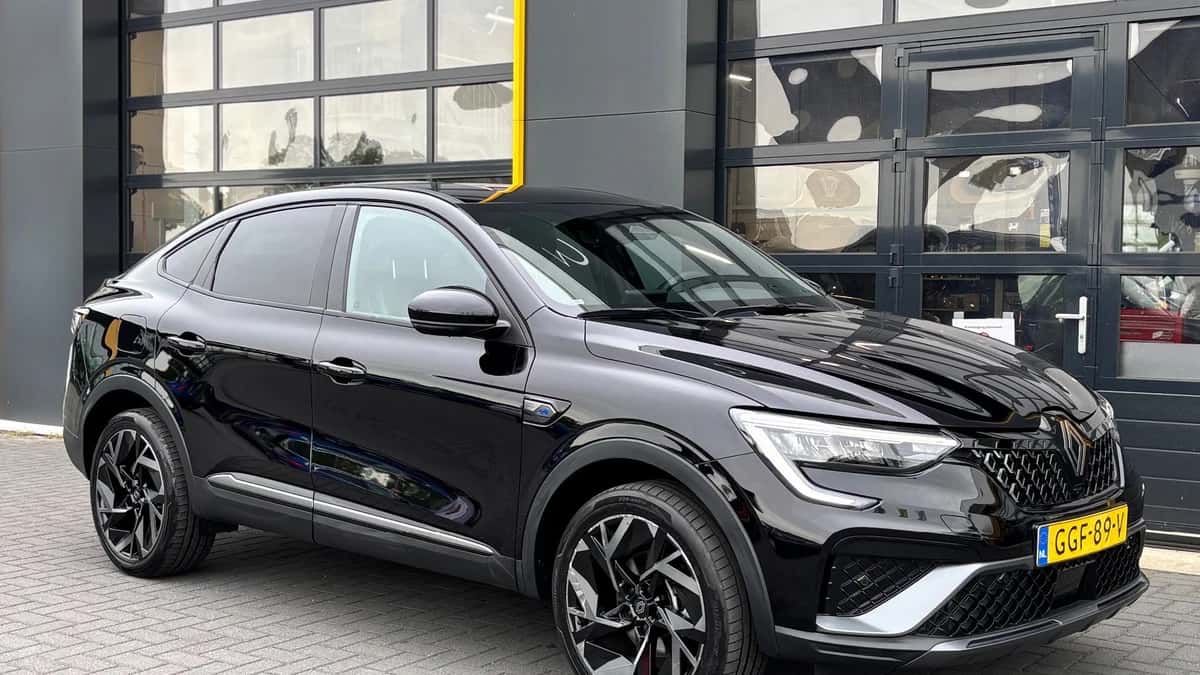 Renault Arkana (2024) — foto 1