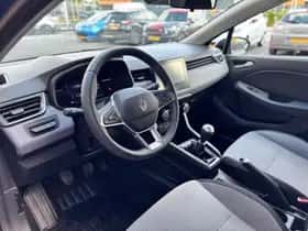 Renault Clio (2024) thumbnail 20