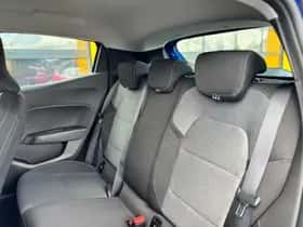 Renault Clio (2024) thumbnail 6