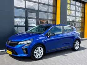 Renault Clio (2024) thumbnail 8