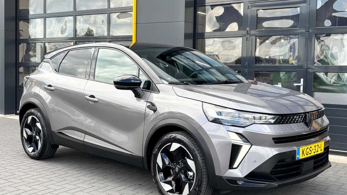 Renault Captur (2025) — foto 1