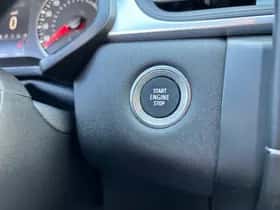 Renault Captur (2021) thumbnail 17